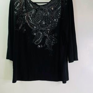 White Stag Black Long sleeve Xl